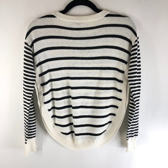 Asos Womens Sweater Rounded Hem Striped Button Detail Black White Size 2 - Picture 2 of 5